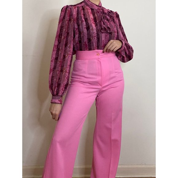 (SOLD ) 80'S Pink Floral Jabot/Ascot Bow Long Sleeve Blouse (S) - Picture 4 of 8